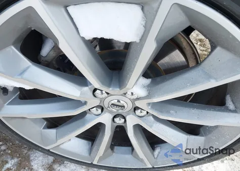 2021 Volvo S60 T6 Momentum z USA, uszkodzony, nr VIN 7JRA22TK3MG080741